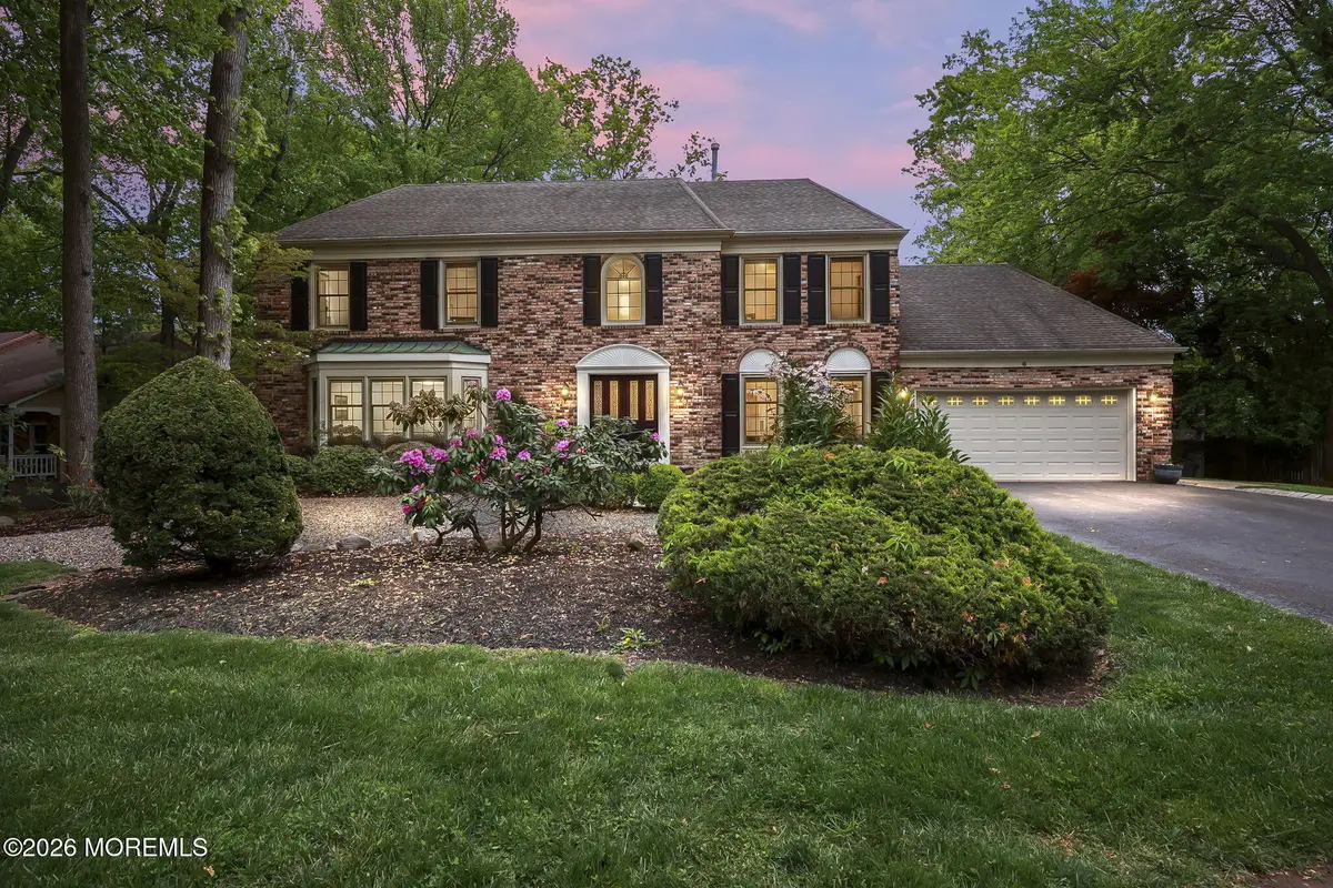 6 Robbie Court, Morganville, NJ 07751 - #1