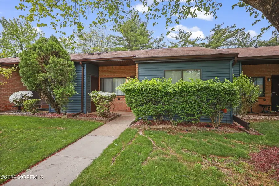 220 Medford Court #C, Manalapan, NJ 07726 - #2