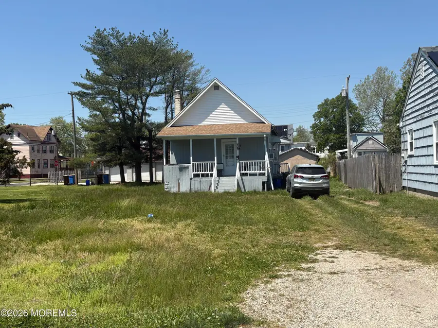 209 Chicago Avenue, Egg Harbor City, NJ 08215 - #2