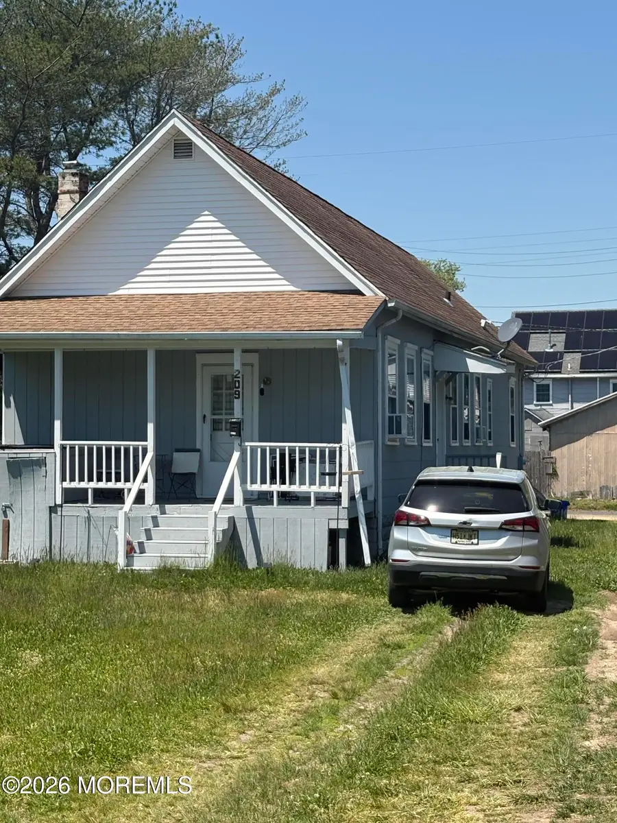 209 Chicago Avenue, Egg Harbor City, NJ 08215 - #3