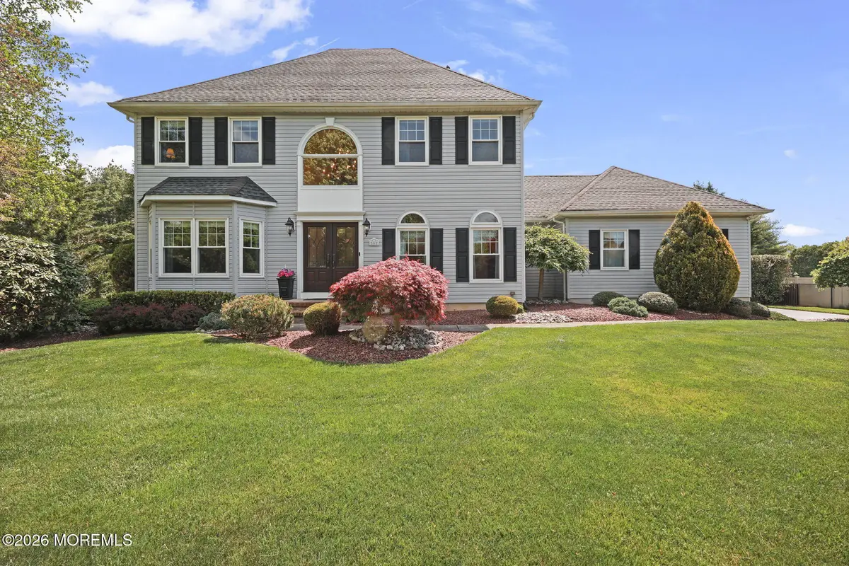 5 Mohegan Road, Freehold, NJ 07728 - #1