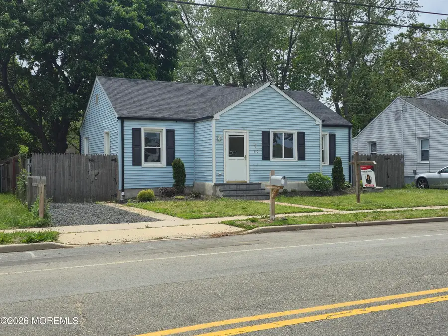 610 Chestnut Street, Lakehurst, NJ 08733 - #2