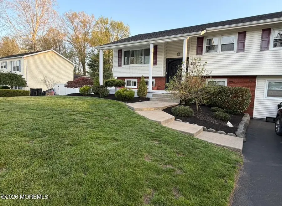 29 Greenleaf Drive, Manalapan, NJ 07726 - #2