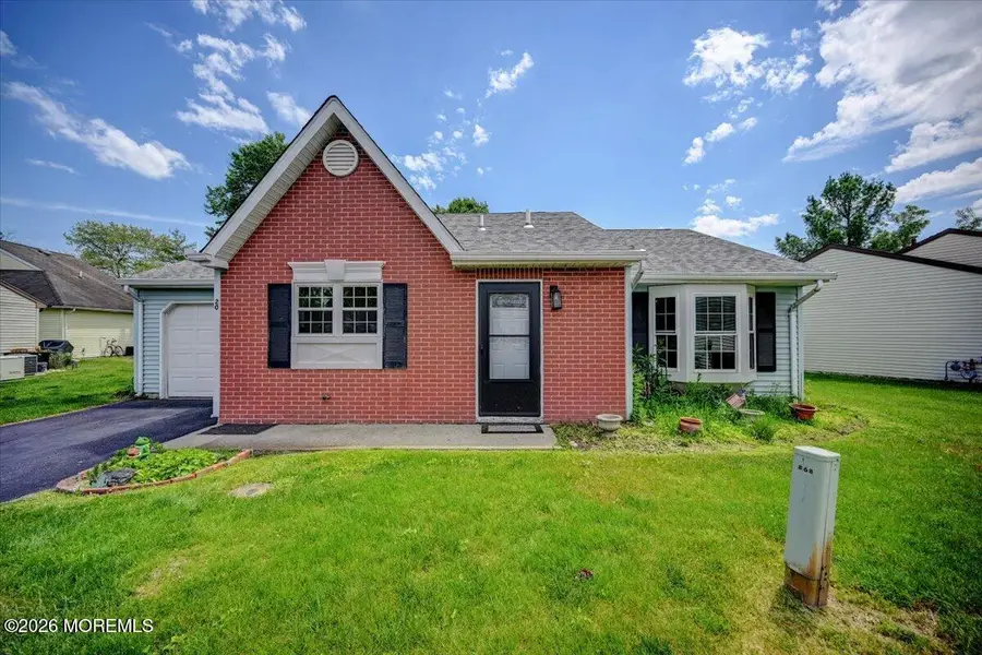 20 Jaffreyton Close, Freehold, NJ 07728 - #2