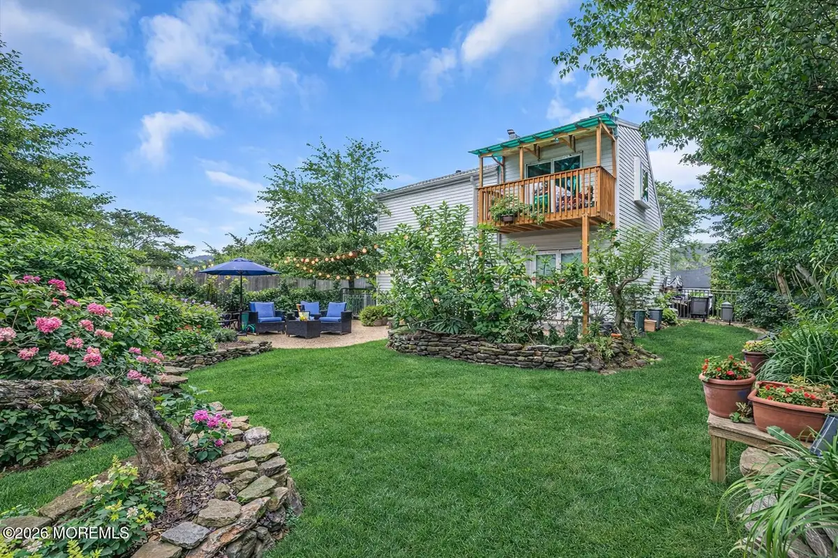 6 Hillcrest Road, Manalapan, NJ 07726 - #1