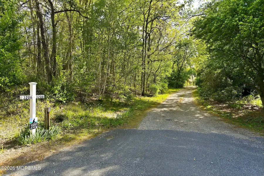 3206 Ridgewood Road, Allenwood, NJ 08720 - #3
