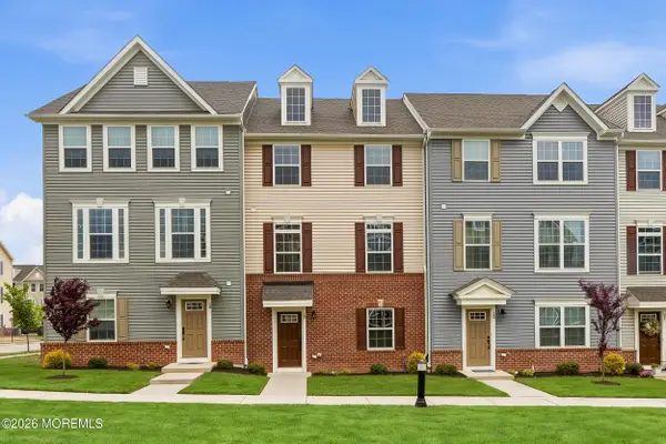 19 Kiln Drive, Cliffwood, NJ 07721