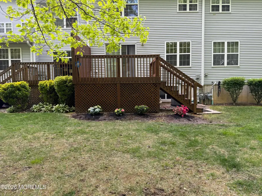 7 Harbor Bay Circle, Laurence Harbor, NJ 08879 - #2