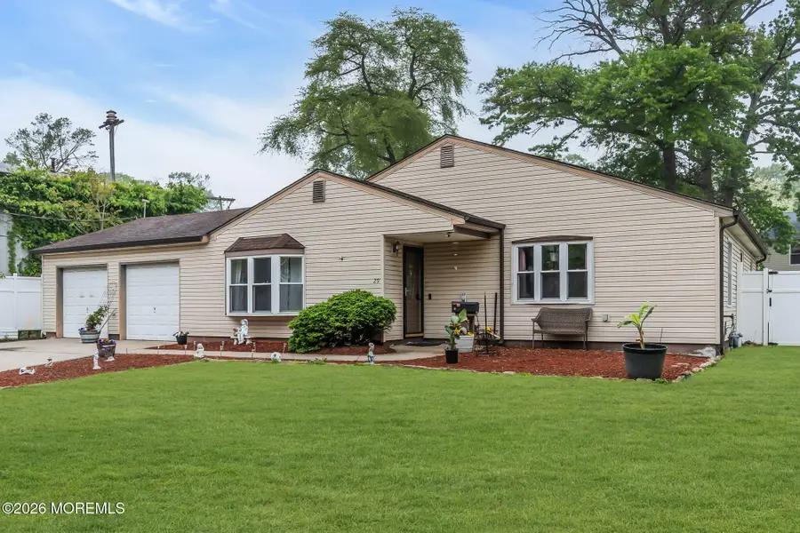 29 Williams Avenue, North Middletown, NJ 07748 - #3