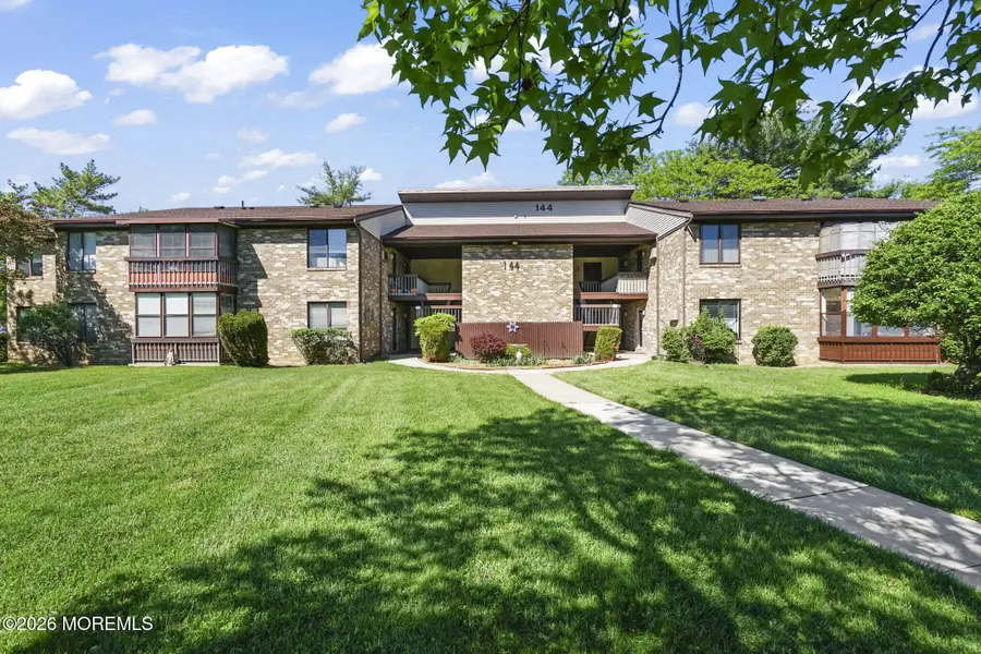 144 Cross Slope Court #B, Manalapan, NJ 07726 - #2