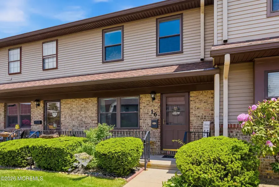 16 Village Green Way, Hazlet, NJ 07730 - #3