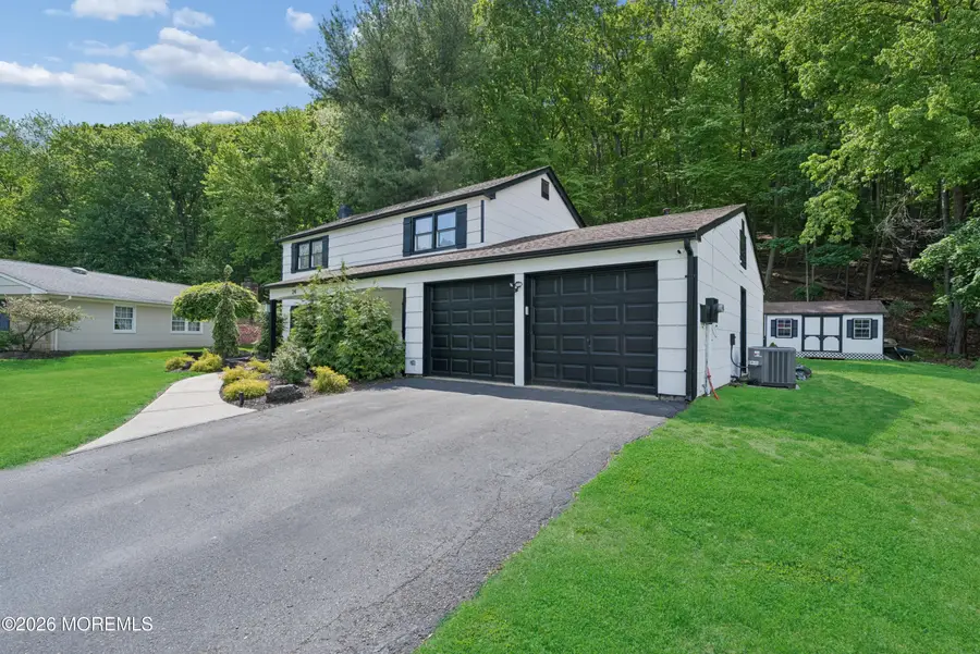 24 Jubilee Circle, Aberdeen, NJ 07747 - #3