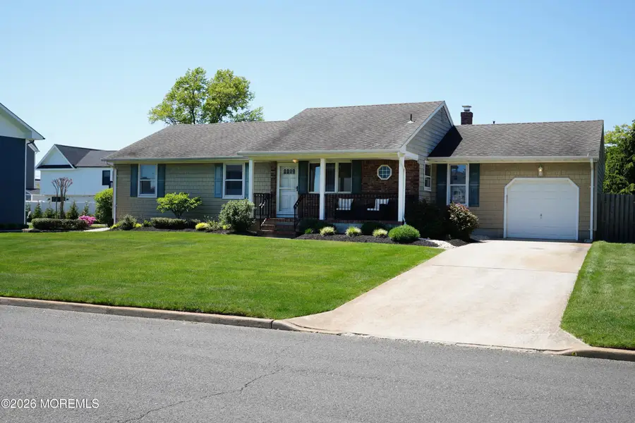 35 Cliffwood Drive, Shark River Hills, NJ 07753 - #2
