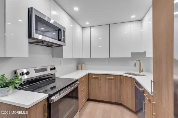 842E Inverness Court #E, Lakewood, NJ 08701