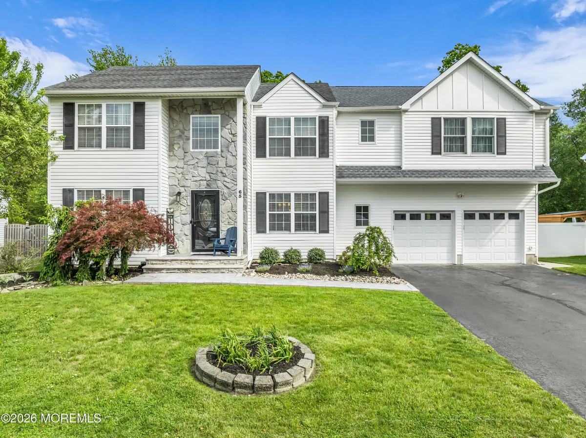 65 Sherrybrooke Drive, Howell, NJ 07731 - #1