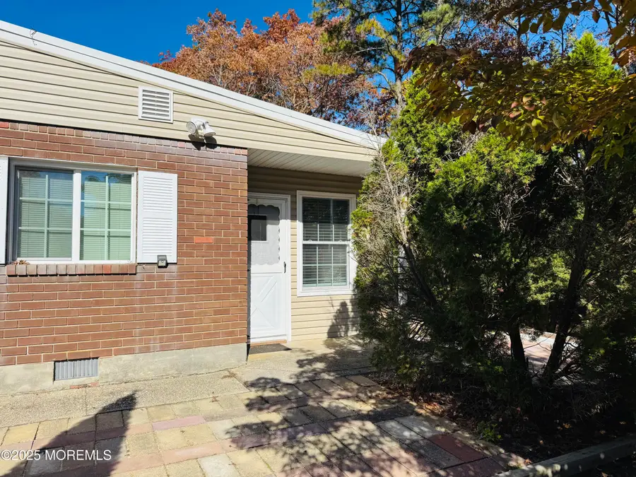 12 Willow Street #D, Toms River, NJ 08757 - #2