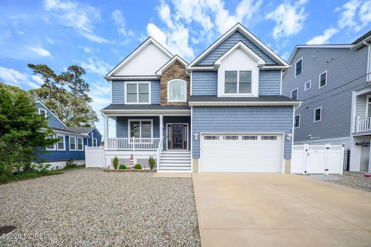 24 Woodhaven Road, Toms River, NJ 08753 - #1