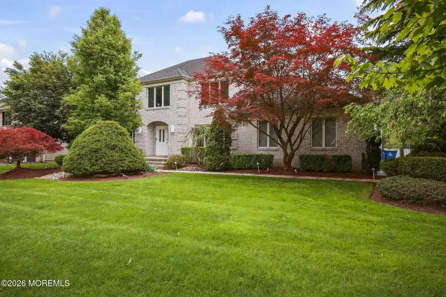 5 Emmons Court, Marlboro, NJ 07746 - #2