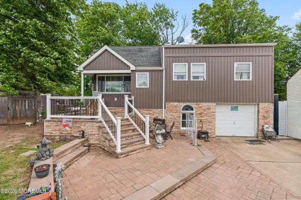 251 Arlington Drive, Fords, NJ 08863