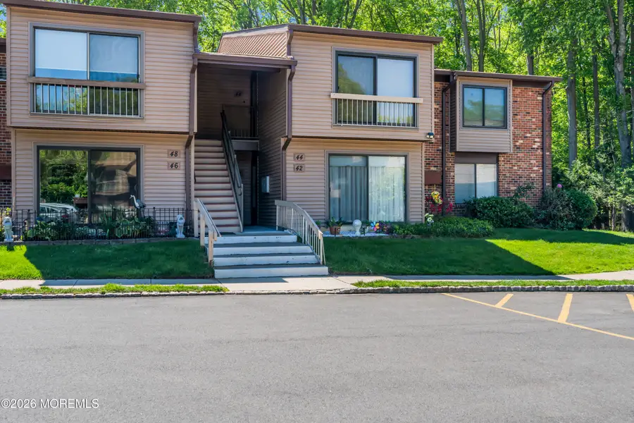 42 Manchester Court, Red Bank, NJ 07701 - #2