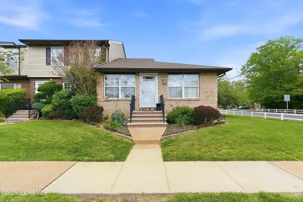 89 Valerie Court, Brick, NJ 08724