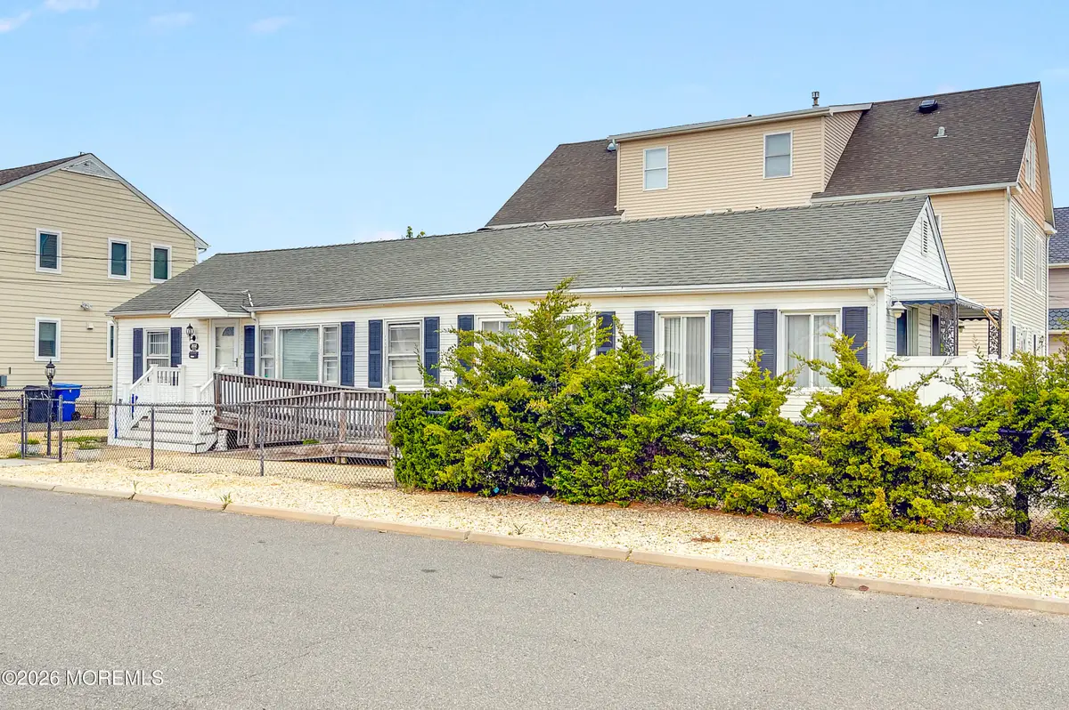 202 5th Avenue, Ortley Beach, NJ 08751 - #1