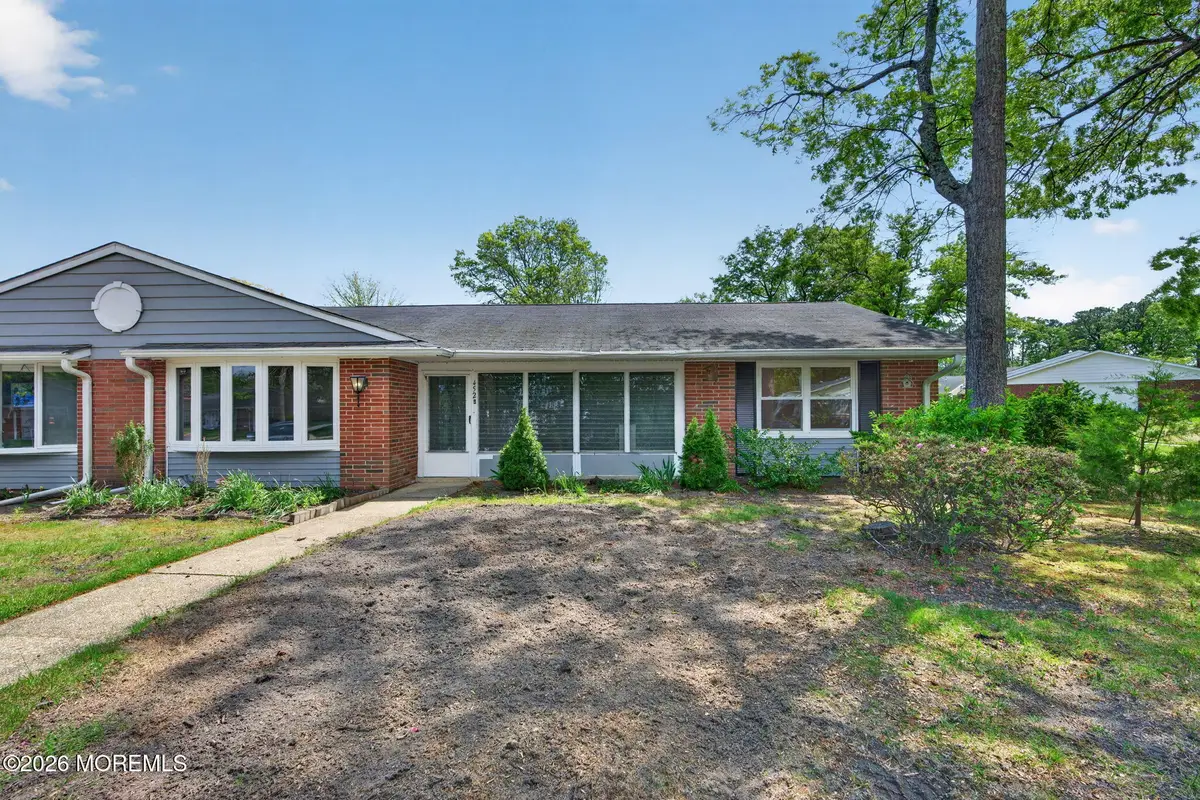 452 Portsmouth Drive #B, Lakewood, NJ 08701 - #1
