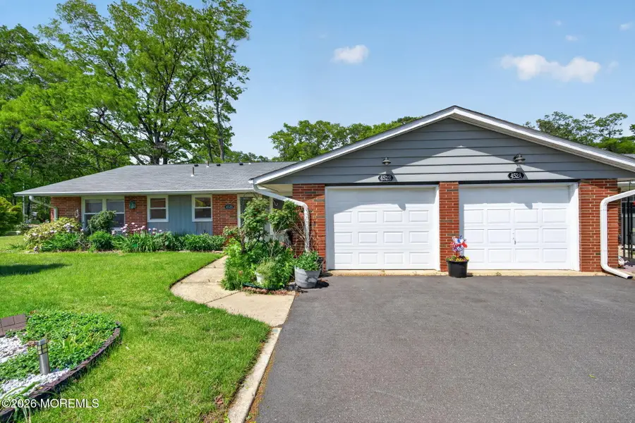 452 Portsmouth Drive #B, Lakewood, NJ 08701 - #2