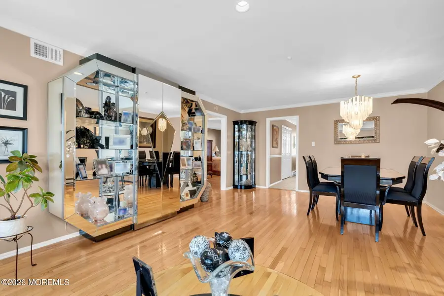 43 Piazza Correale #E, Freehold, NJ 07728 - #3
