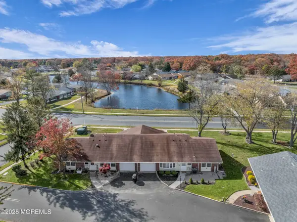 329A Dorchester Drive #A, Lakewood, NJ 08701