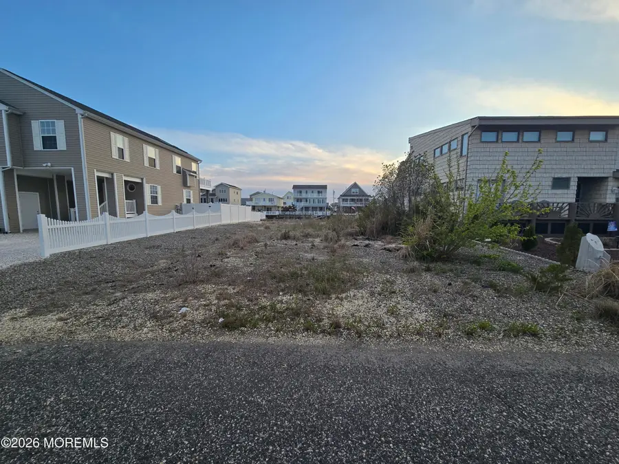 10 Miami Drive, Mystic Island, NJ 08087 - #3