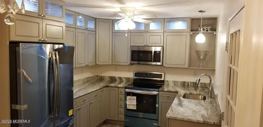 18C Cambridge Circle #C, Manchester, NJ 08759 - #3