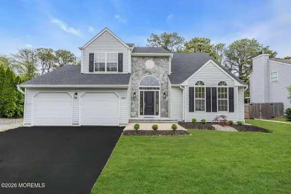 445 Vista Court, Brick, NJ 08724