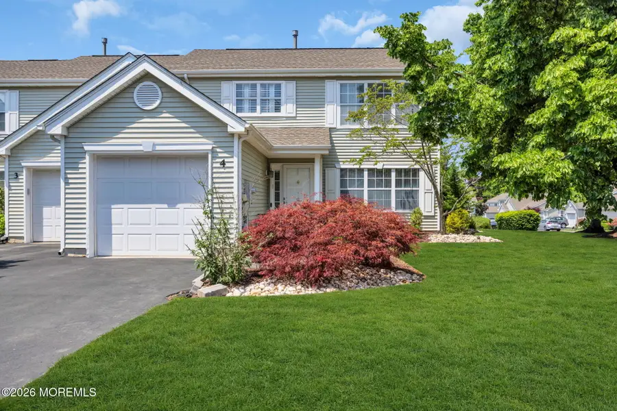 4 Aspen Lane, Freehold, NJ 07728 - #3
