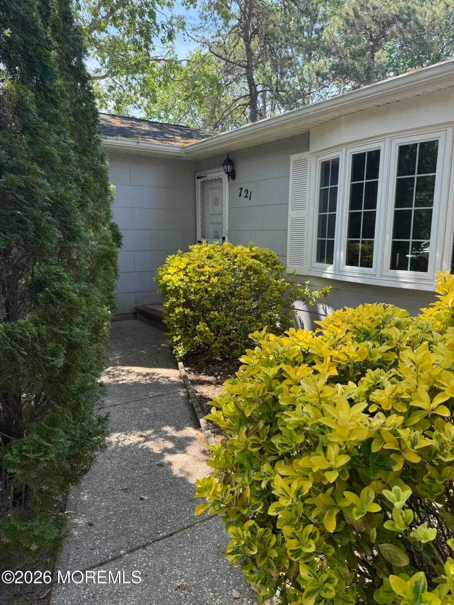 721 12th Avenue, Toms River, NJ 08757 - #3