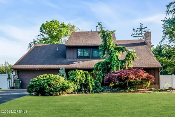 12 Ethan Allen Road, Freehold, NJ 07728