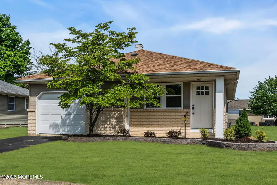 17 Margarita Street, Toms River, NJ 08757 - #2