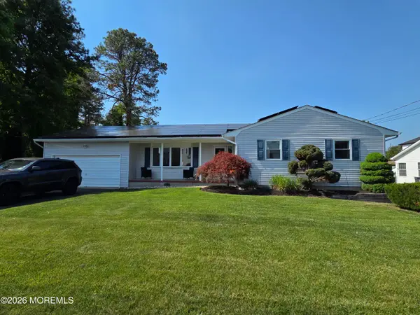 1025 Monmouth Avenue, Toms River, NJ 08757