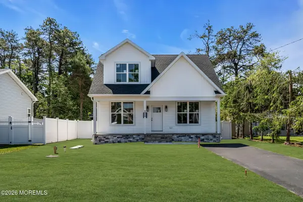 1424 Eighth Avenue, Toms River, NJ 08757