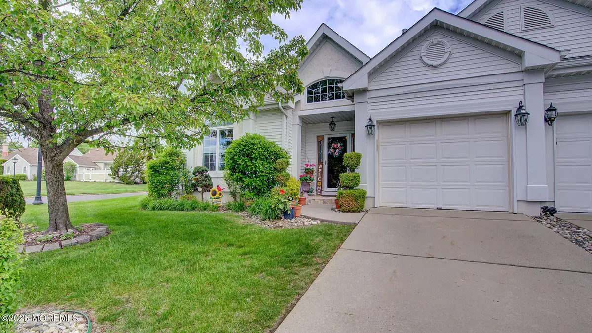 1 Kingston Court, Monroe, NJ 08831 - #1