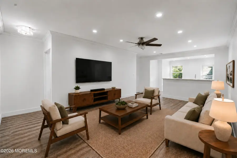 6 Plaza De Las Flores #Unit C, Freehold, NJ 07728 - #3