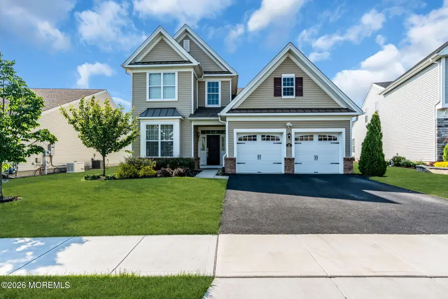 27 Flagstone Court, Freehold, NJ 07728 - #2