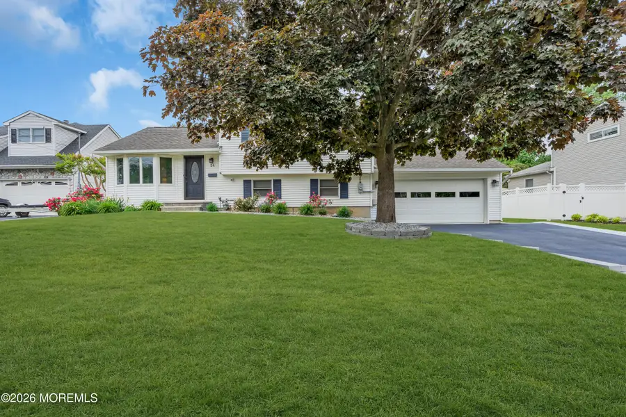 34 Millbrook Drive, Middletown, NJ 07748 - #3