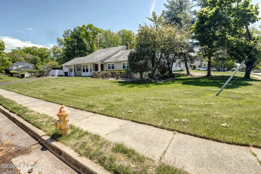 25 Mccue Road, Morganville, NJ 07751 - #2