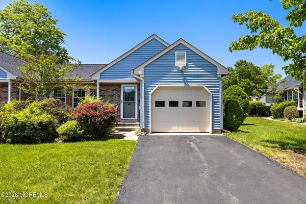 10 Alexander Hamilton Court #A, Monroe, NJ 08831