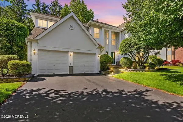 5 Yardley Manor Drive, Matawan, NJ 07747