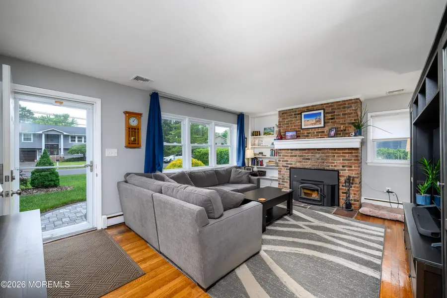 7 Boxwood Terrace, Toms River, NJ 08755 - #3