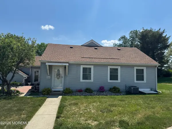 56 Largo San Nicola #A, Freehold, NJ 07728