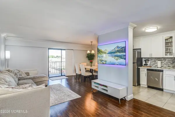 10 Wood Avenue #418, Linden City, NJ 07036