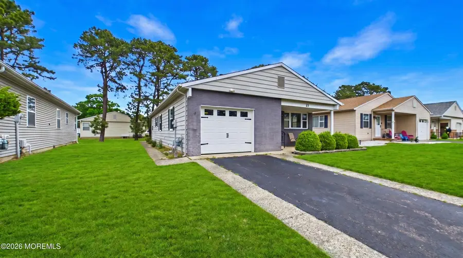 21 Templeton Street, Toms River, NJ 08757 - #2